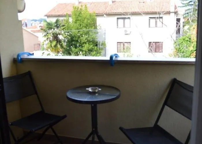 And With Parking Space - 24373 Guest house Porec