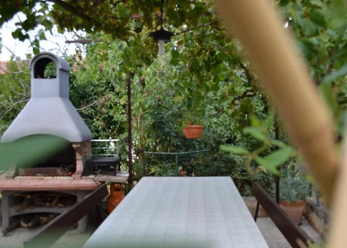 Гостевой дом And With Parking Space - 24373 3*