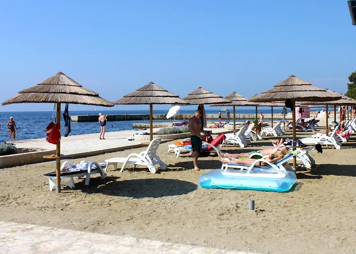 Guest house And With Parking Space - 24373 3*