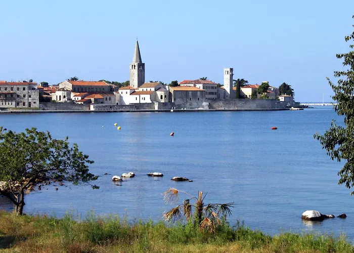 And With Parking Space - 24373 Guest house